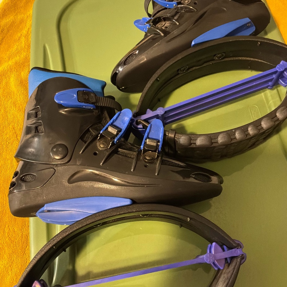Black and Blue Adjustable Fitness Skates